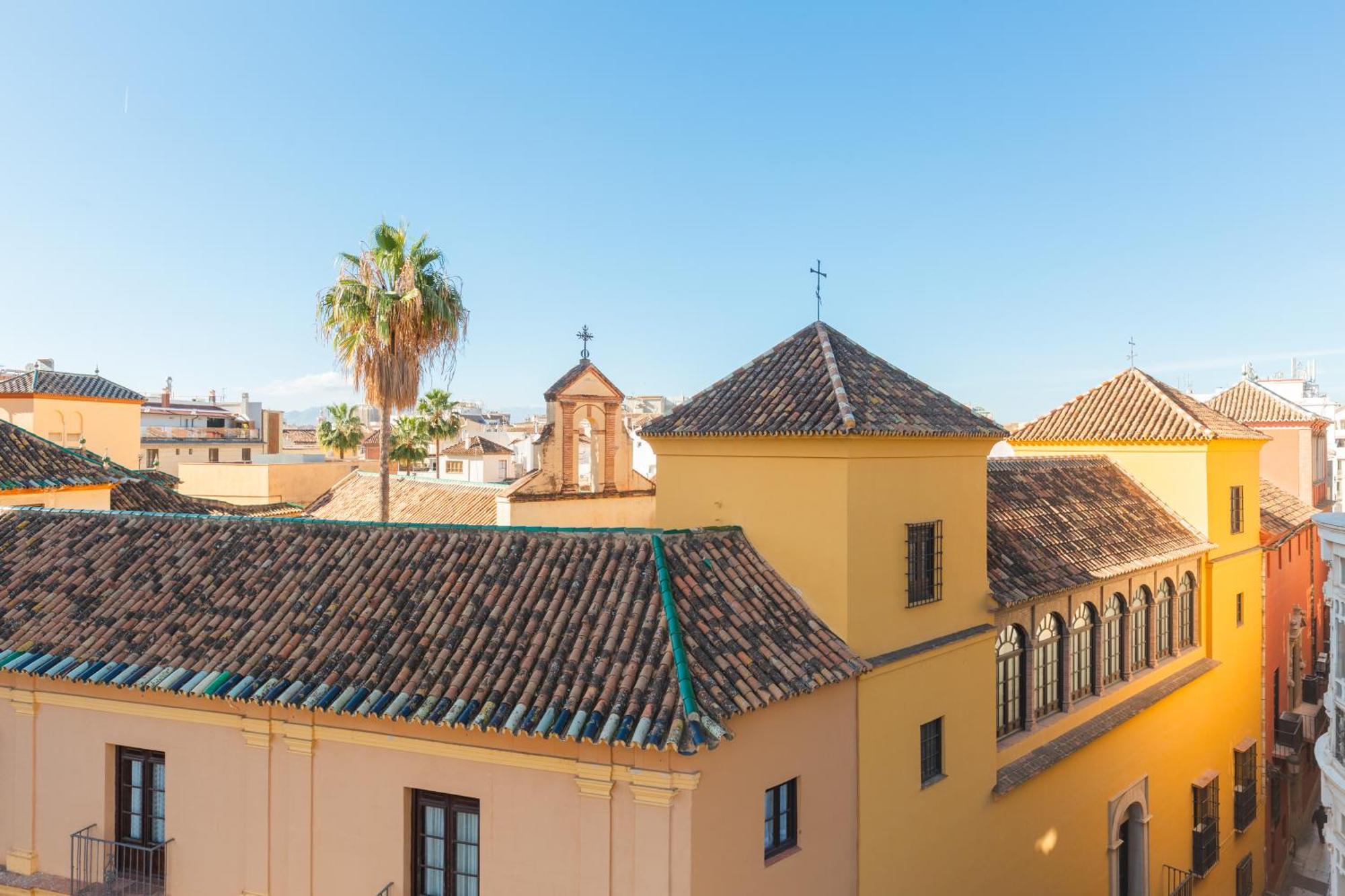 Апартаменты Balcon De La Catedral Малага Экстерьер фото